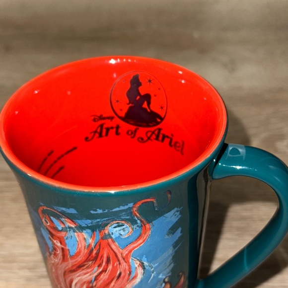 Disney Art of Ariel Mug - Picture 3 of 4